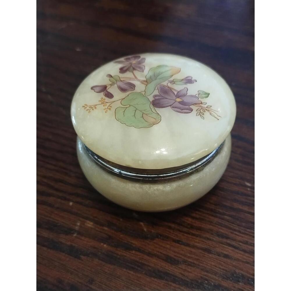 Vintage‎ alabaster round trinket box